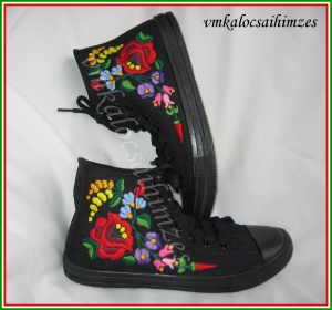 V.R. fekete kalocsai cipő