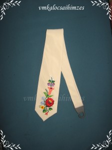 Sz. Johanna kalocsai nyakkendő