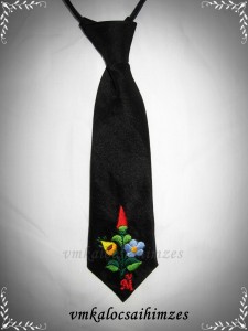 Szebasztián kalocsai nyakkendő
